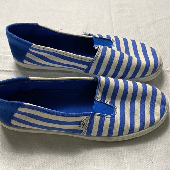 Corkys Slip on Sneaker size 7 (AY) - Picture 4 of 6
